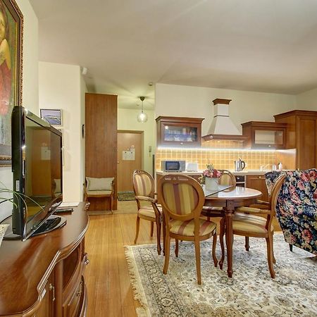 Helios 19 Luxury Vilnius Apartment エクステリア 写真