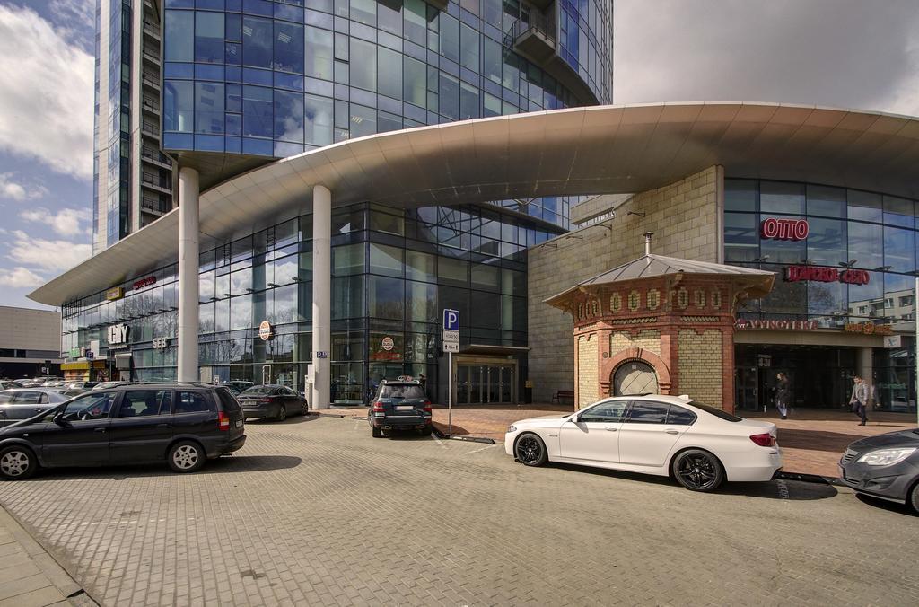 Helios 19 Luxury Vilnius Apartment エクステリア 写真