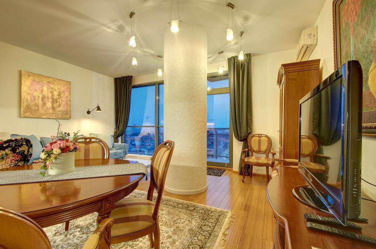 Helios 19 Luxury Vilnius Apartment エクステリア 写真