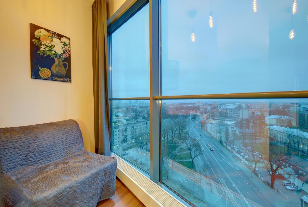 Helios 19 Luxury Vilnius Apartment エクステリア 写真